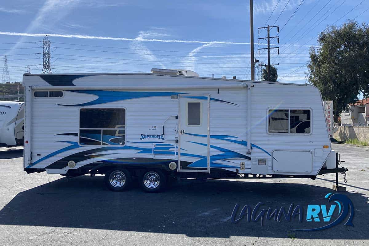 2007 Weekend Warrior Superlite FS2300 - Laguna RV
