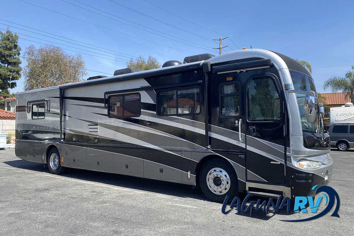 2004 Fleetwood Revolution 40C - Laguna RV