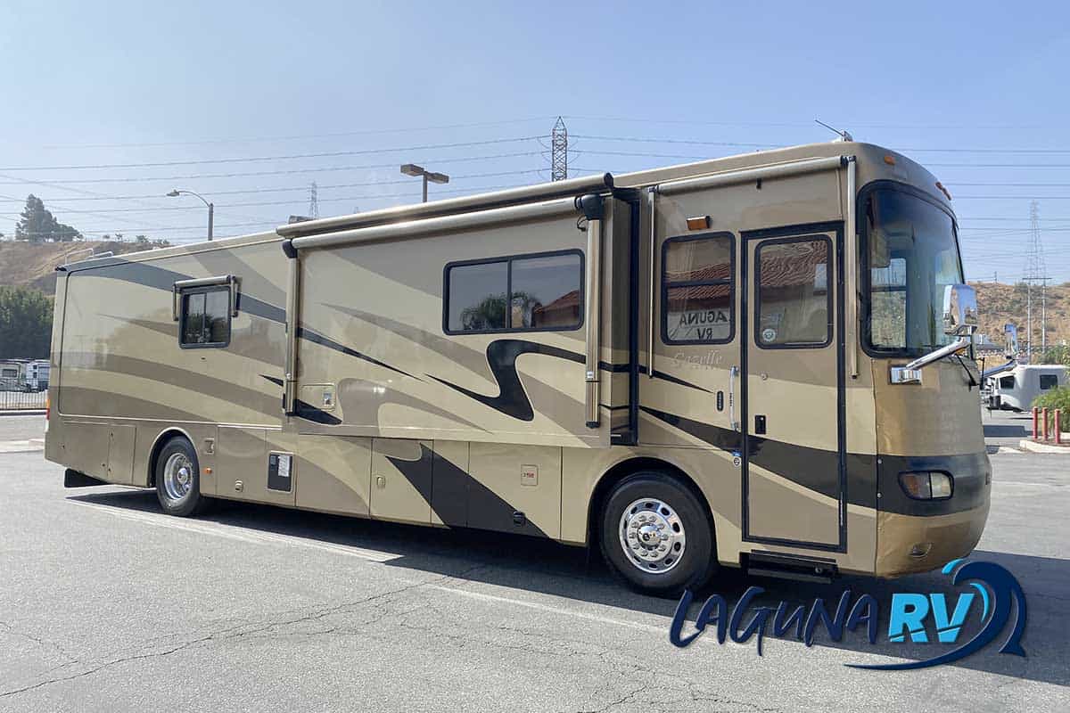 2005 Safari Gazelle 40DST - Laguna RV