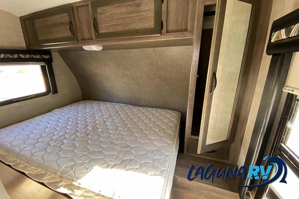 2017 Pacific Coachworks Sandsport toy hauler for sale Laguna RV in