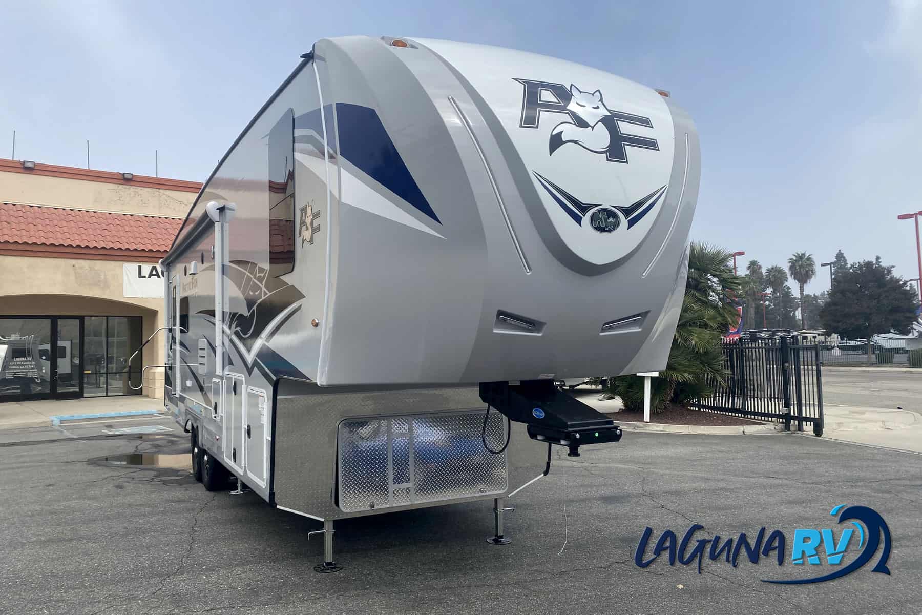 2023 Northwood Arctic Fox 5th wheel for sale | Laguna RV in Colton CA