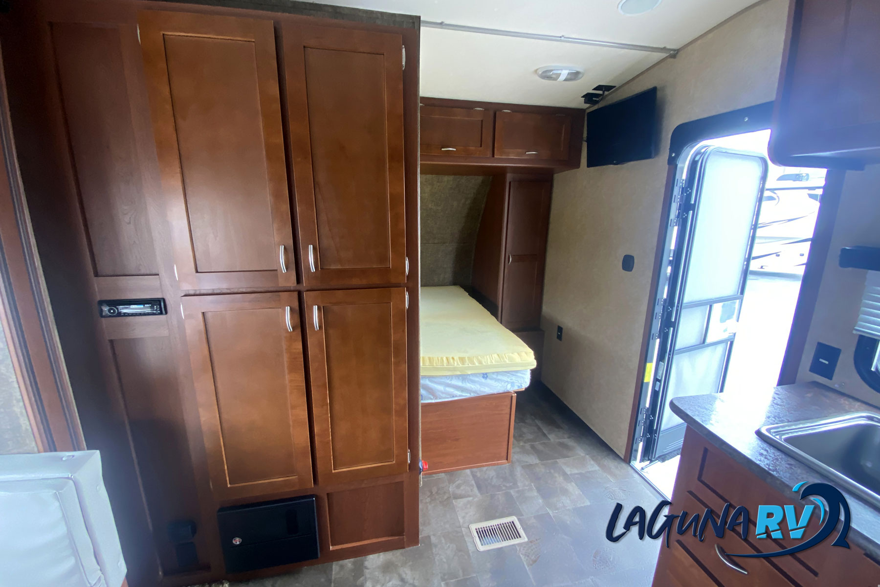 2015 Forest River Vengeance toy hauler for sale Laguna RV in Colton CA