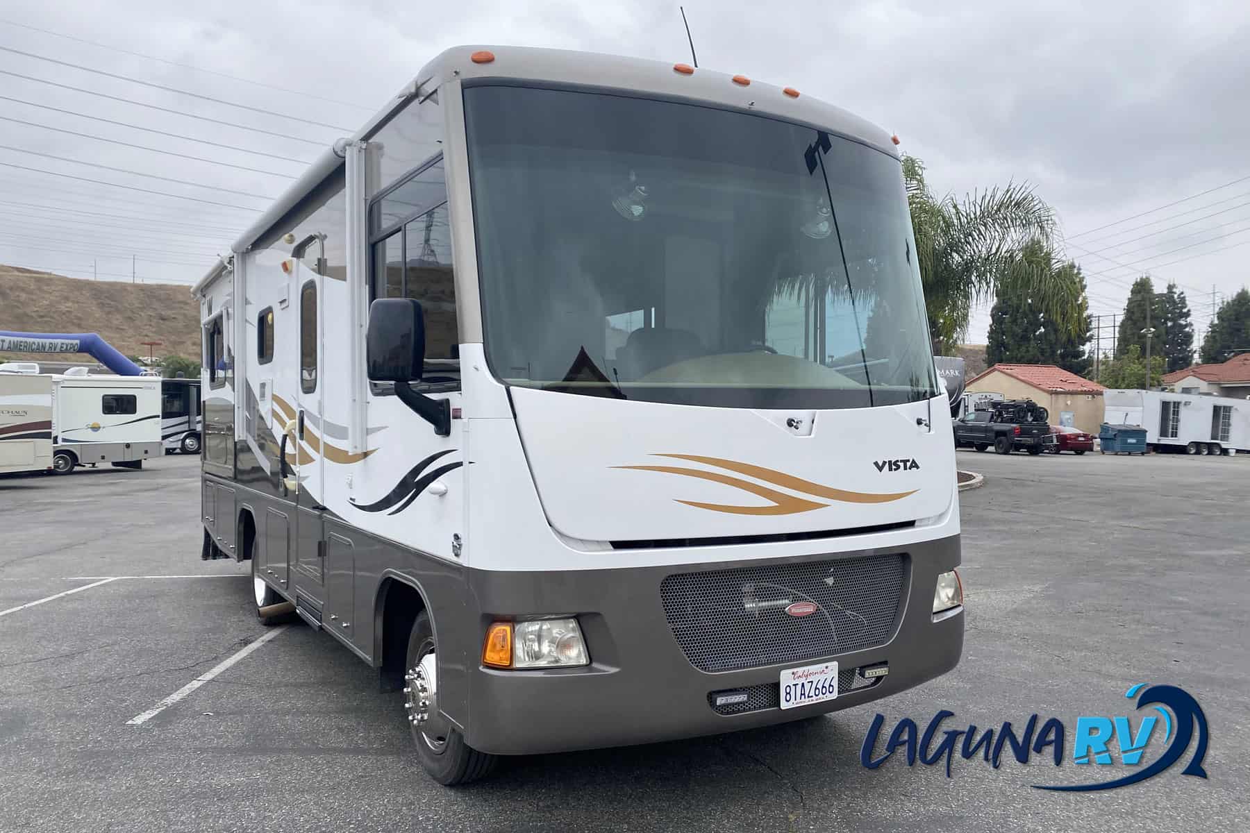 2011 Winnebago Vista class A RV for sale Laguna RV in Colton CA